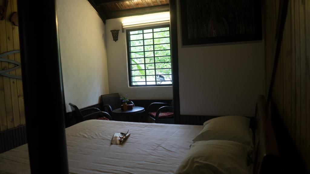 Thuy Bieu Homestay Hue Buitenkant foto